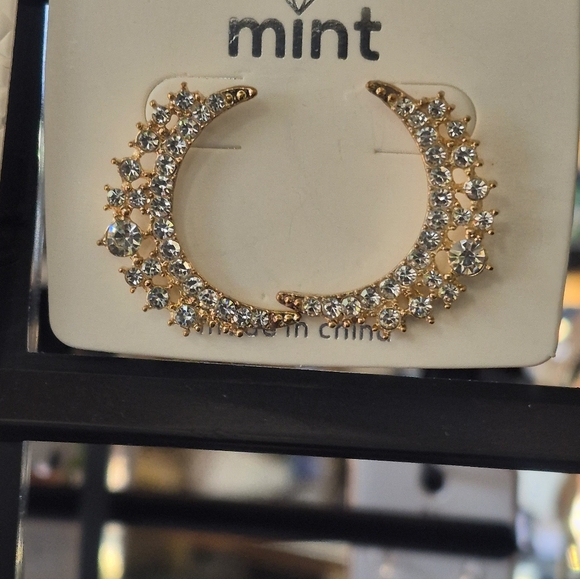 3 For $15 New Elegant Crystal Crescent Moon Earrings - Picture 2 of 9